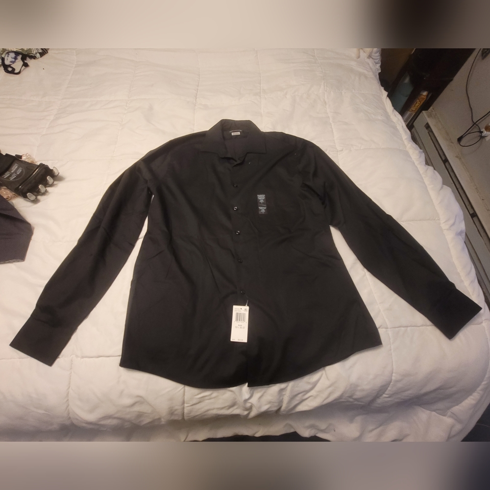 VAN HEUSEN MEN BRAND NEW W/ TAGS